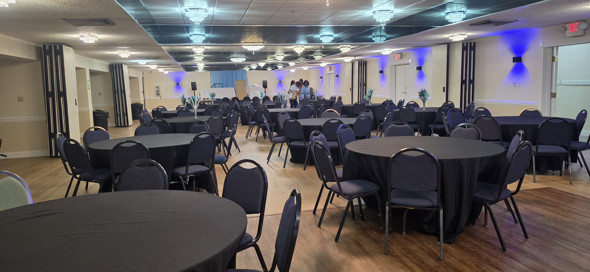 Banquet hall event setup
